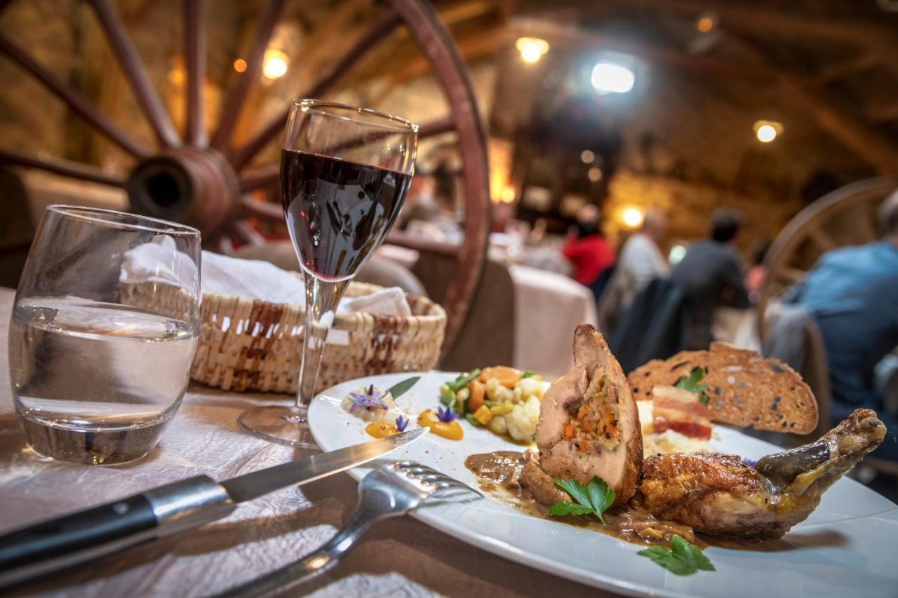 Hotel Restaurant De La Poste Et La Grange Detente, Espace Bien-Etre Châteauneuf-de-Randon 외부 사진